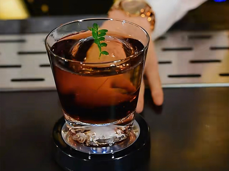 酒吧冰球